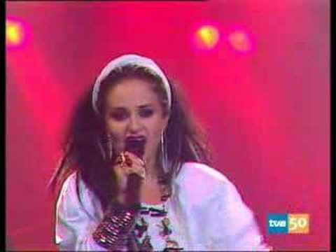 Alaska y Dinarama - Bote de colón (1987)