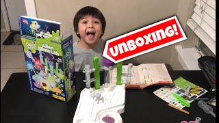 UNBOXING Thames & Kosmos Ooze Labs: Alien Slime Lab Science Experiment Kit & Lab Setup With Arri!