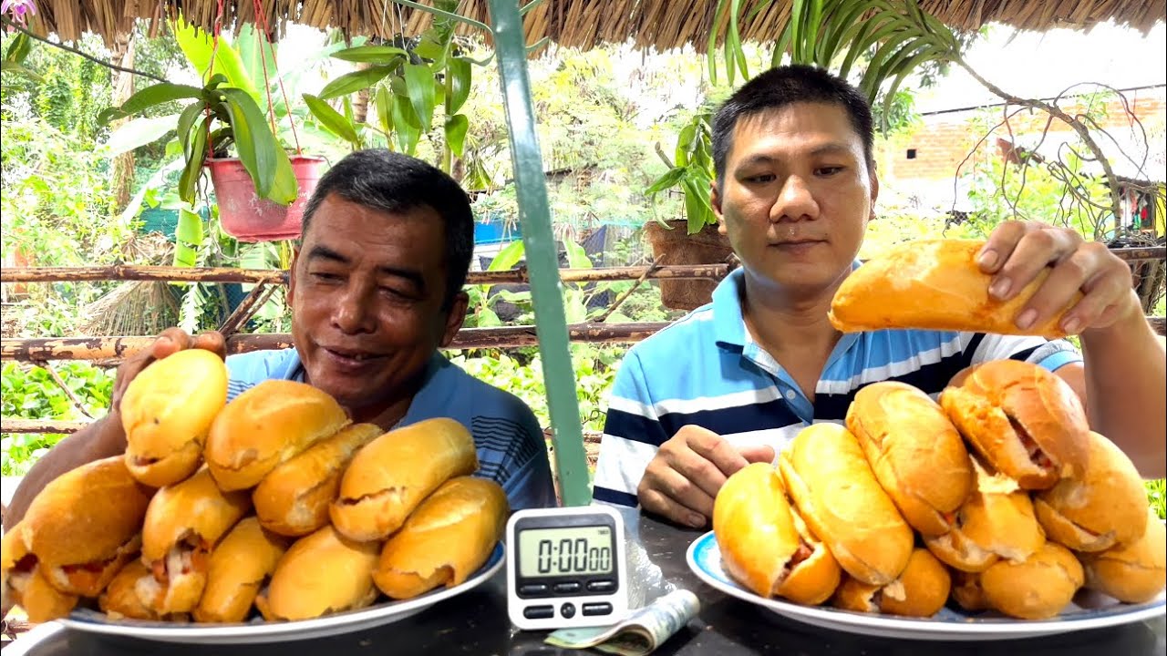 Cuộc Đối Đầu Quá Căng Thẳng 20 Phút Ăn 20 Ổ Bánh Mì Thịt | ATĐQ