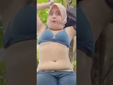 Jilbab remas dada