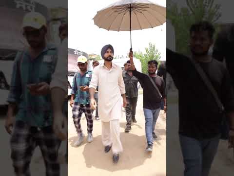 Binnu Dhillon on the set of 'Fuffad ji'
