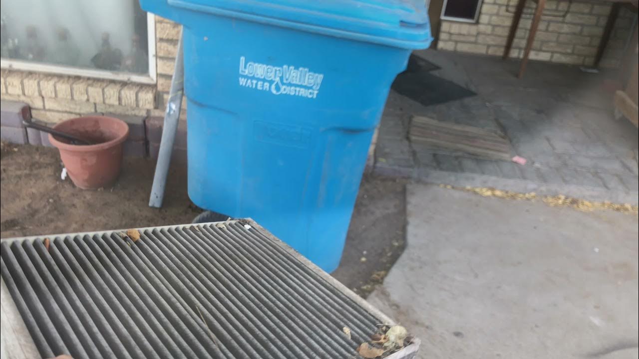2014 Chevy Malibu cabin air filter(is it dirty?) - YouTube