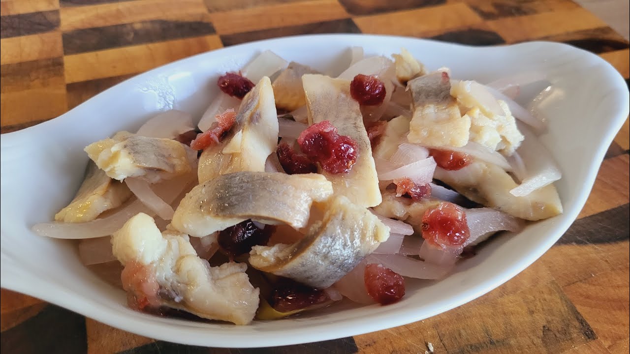 REWELACYJNE ŚLEDZIE Z ŻURAWINĄ W PYSZNEJ ZALEWIE