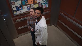 Jules and Winston sneak around in the elevator|22x16|greys anatomy 