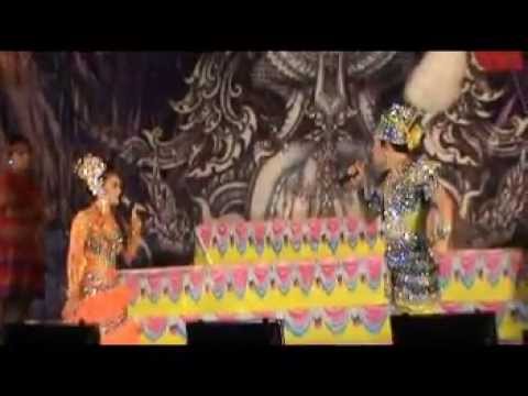 พระเอกเทพบัญชา+นางเอกยู่ยี่รักสามเศร้า/วัดถั่ว2556/15
