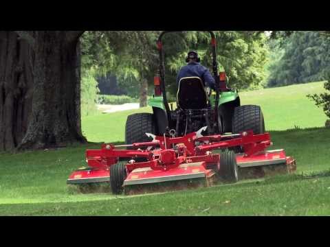 Trimax Snake - Articulating Golf Course Mower