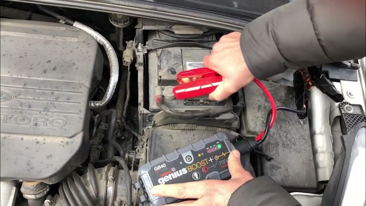 Ford focus jump start noco genius cold start - YouTube