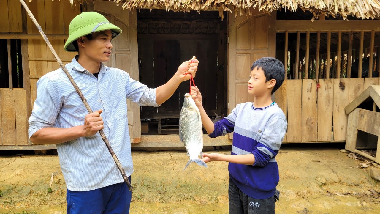 The happy meal shared by the police officer and the kind boy.