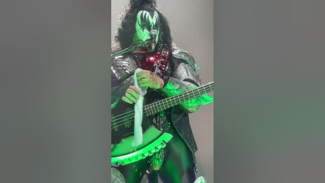 KISS Front Of Stage - End Of The Road World Tour 2022, Frankfurt live concert 06/24/22