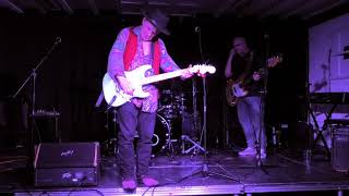 Video thumbnail of "The Robin Bibi Band play (Up All Night) Vampire Blues"