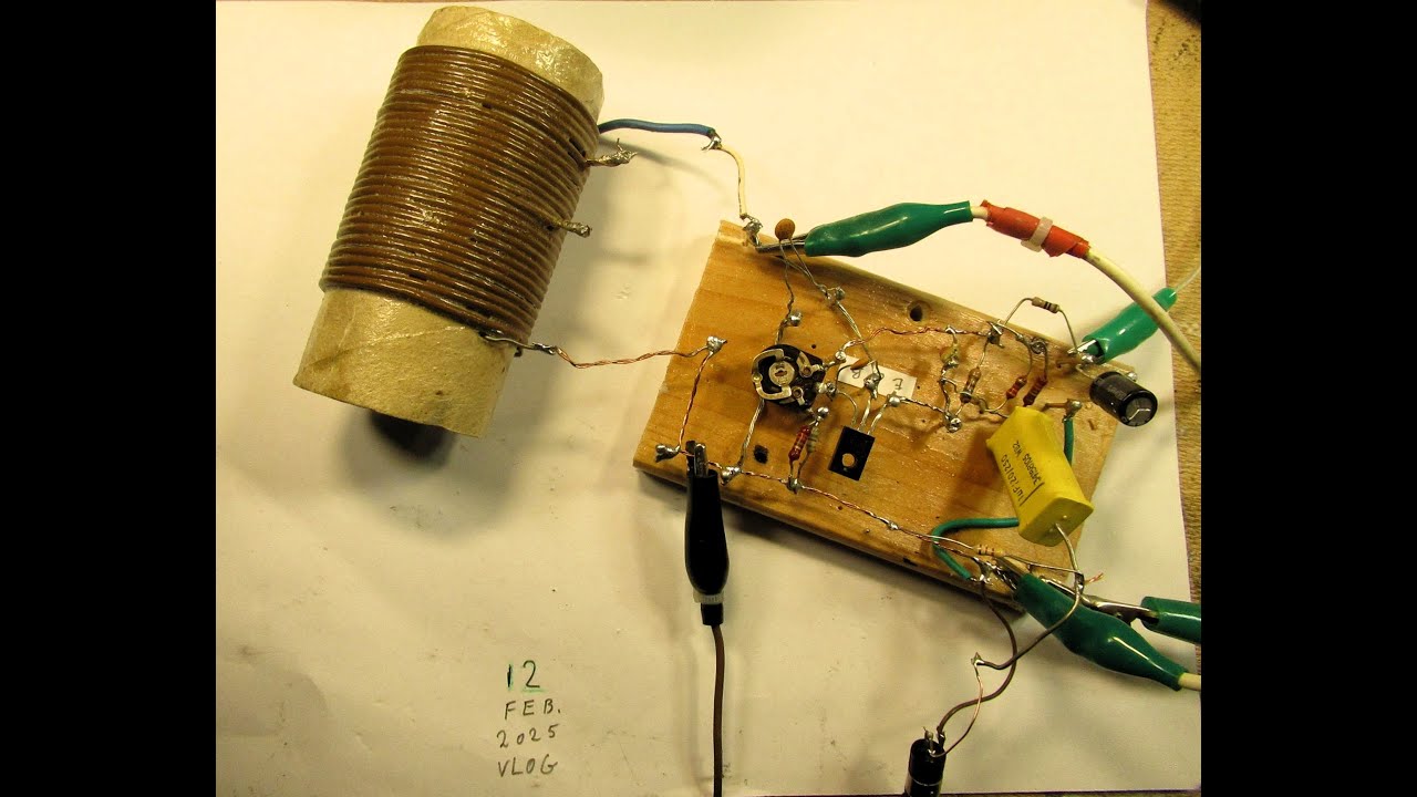 1 transistor Mini transmitter for the AM band 800 KC - 1600 KC: issues ...