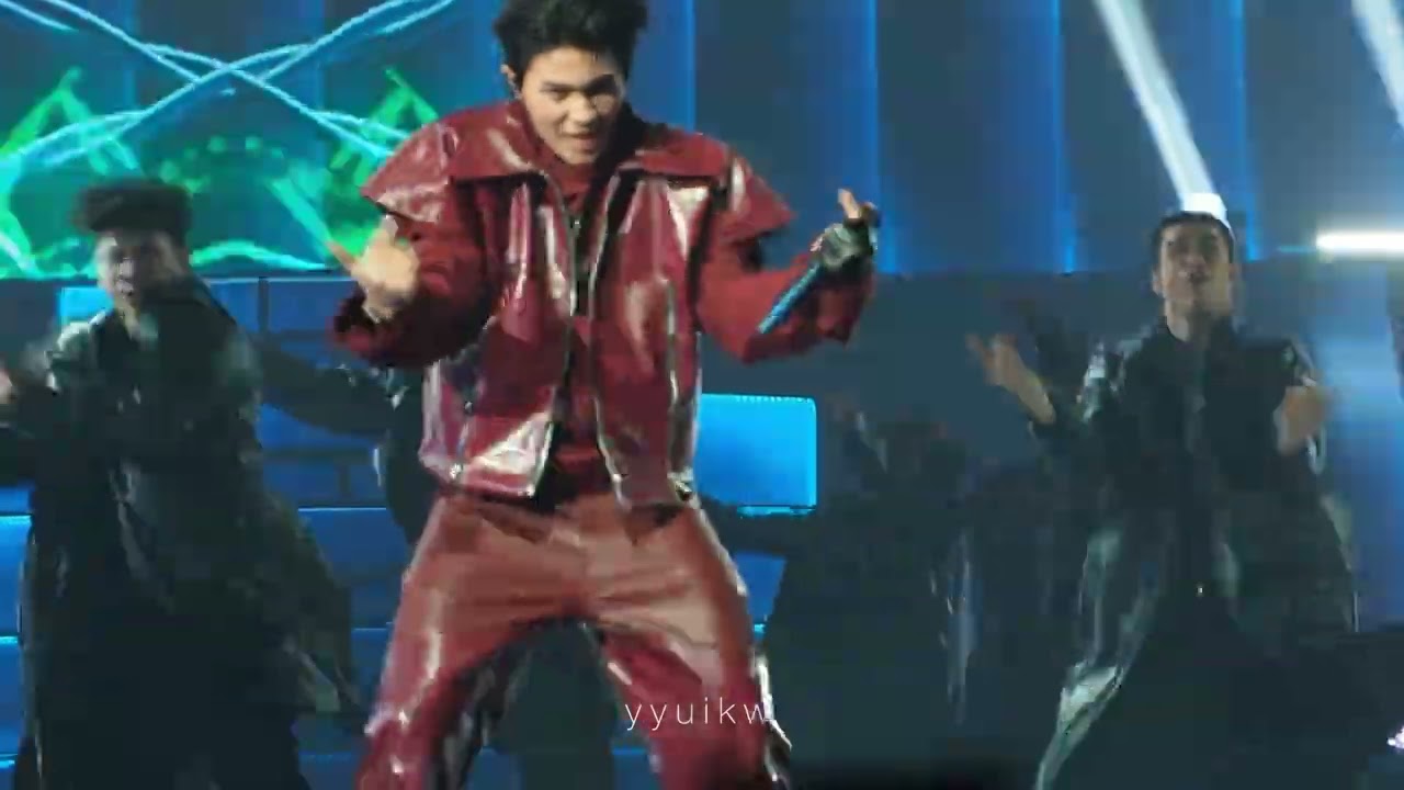 260215 [4K] LYKN - ทัก + ชอบก็บอก + โฮ่ง + โลเล โยเย โมเม (No way) William Focus #riserconcert