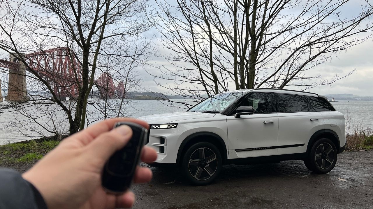 Я получил ключи от Jaecoo 7, чтобы выяснить, почему они так популярны.