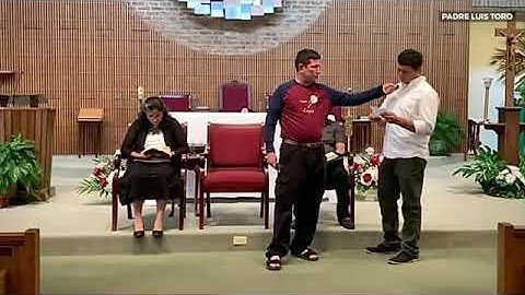 No llames a nadie padre en la tierra. Padre Luis Toro