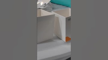 YL-800PC-B #foldergluer #machine make #lockbottom #cardboard #box with top flap folded by turning