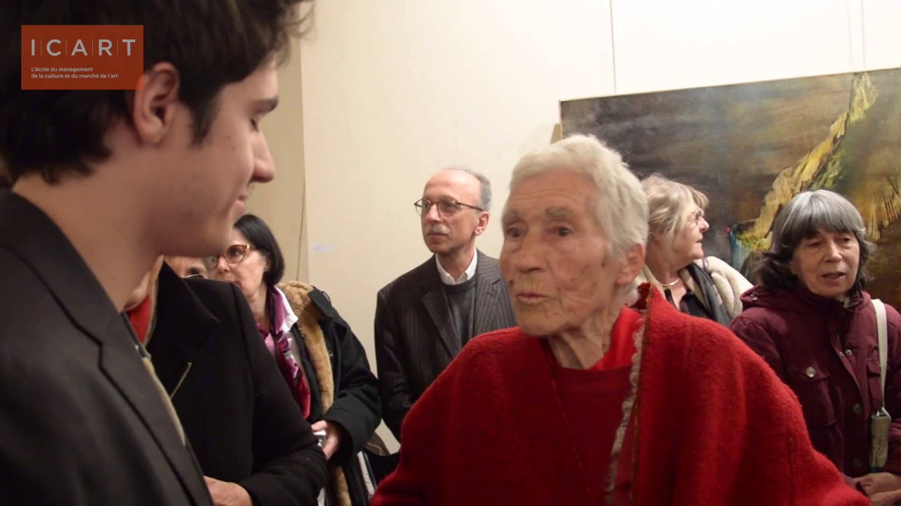 Vernissage "Yahne Le Toumelin" organisé par les étudiants de l'ICART