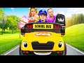 مغامرة حافلة المدرسة 🚌 أليكس يساعد الجميع في طريقهم إلى المدرسة