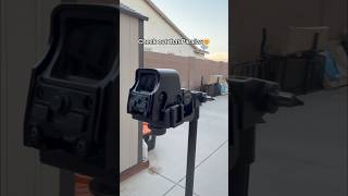 This things parallax is crazy and it’s SO CHEAP😏 #holographic #reddot #tacticalgear #airsofter This things parallax is crazy and it’s SO CHEAP😏 #holographic #reddot #tacticalgear #airsofter