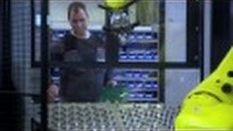 HALTER LoadAssistant: Filling the grid plate while operating