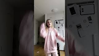 Download Lagu wan i wos 6 or 7 years old i ded this trend MP3