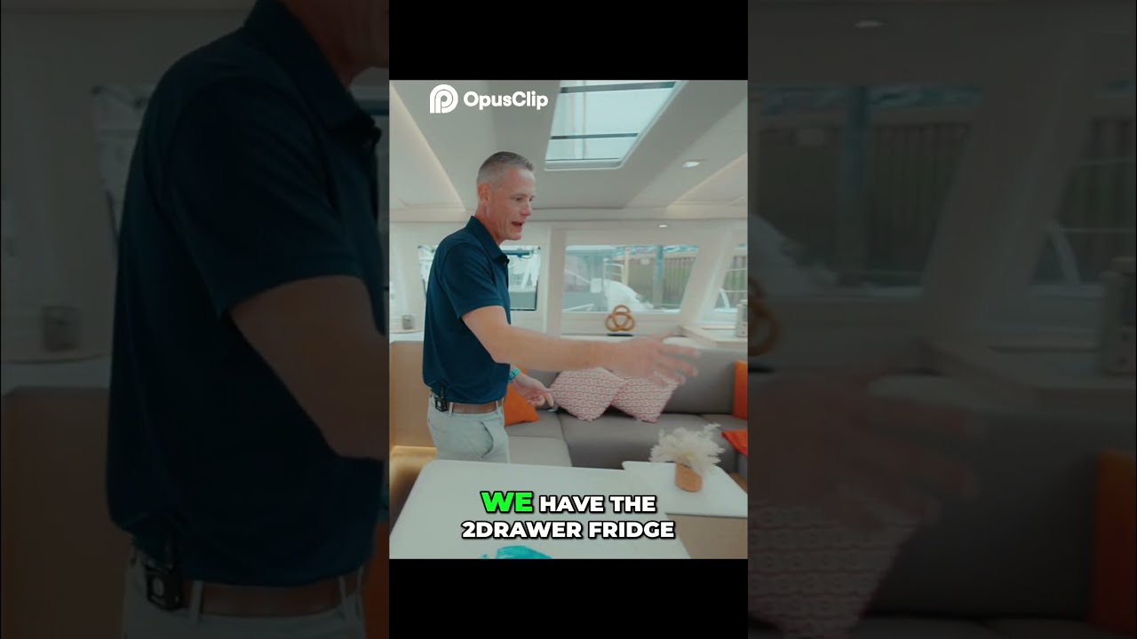 ⁣Fontaine Pajot 41  Innovative Saloon & Galley Tour