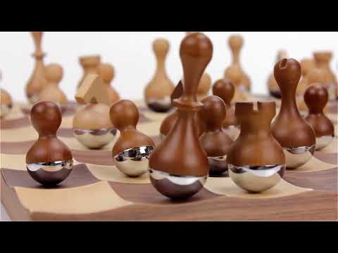 Шахматы Umbra Wobble подарочные, с качающимися балансирующими фигурами, деревянные Umbra