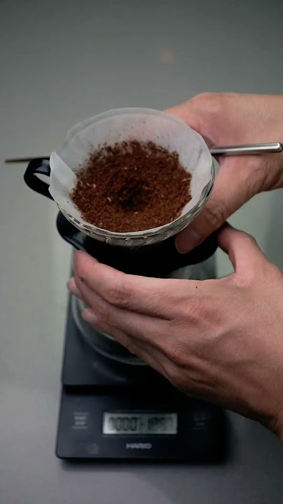 A quick and concise version of our single pour coffee brewing method! Strong and tasty coffee fast!