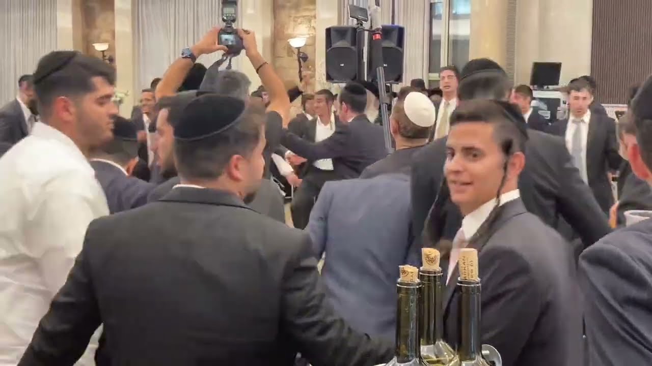 ישראל גברא - גילה רינה (בחתונה)
