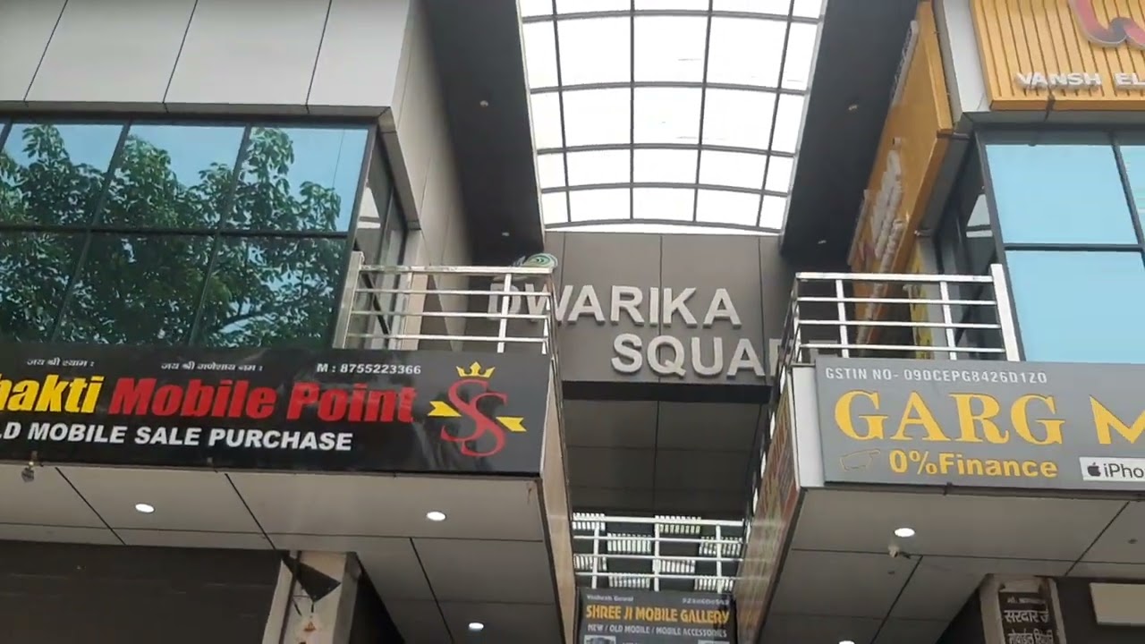 Agra main prime location per commercial complex M.G.road shah market Agra  