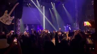 Isaiah Rashad plays Kendrick Lamar's hit "Not Like Us" at his Concert