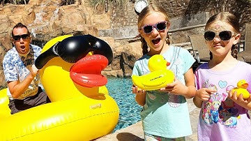 Buying Rubber Ducks IN OUR SIZE! World