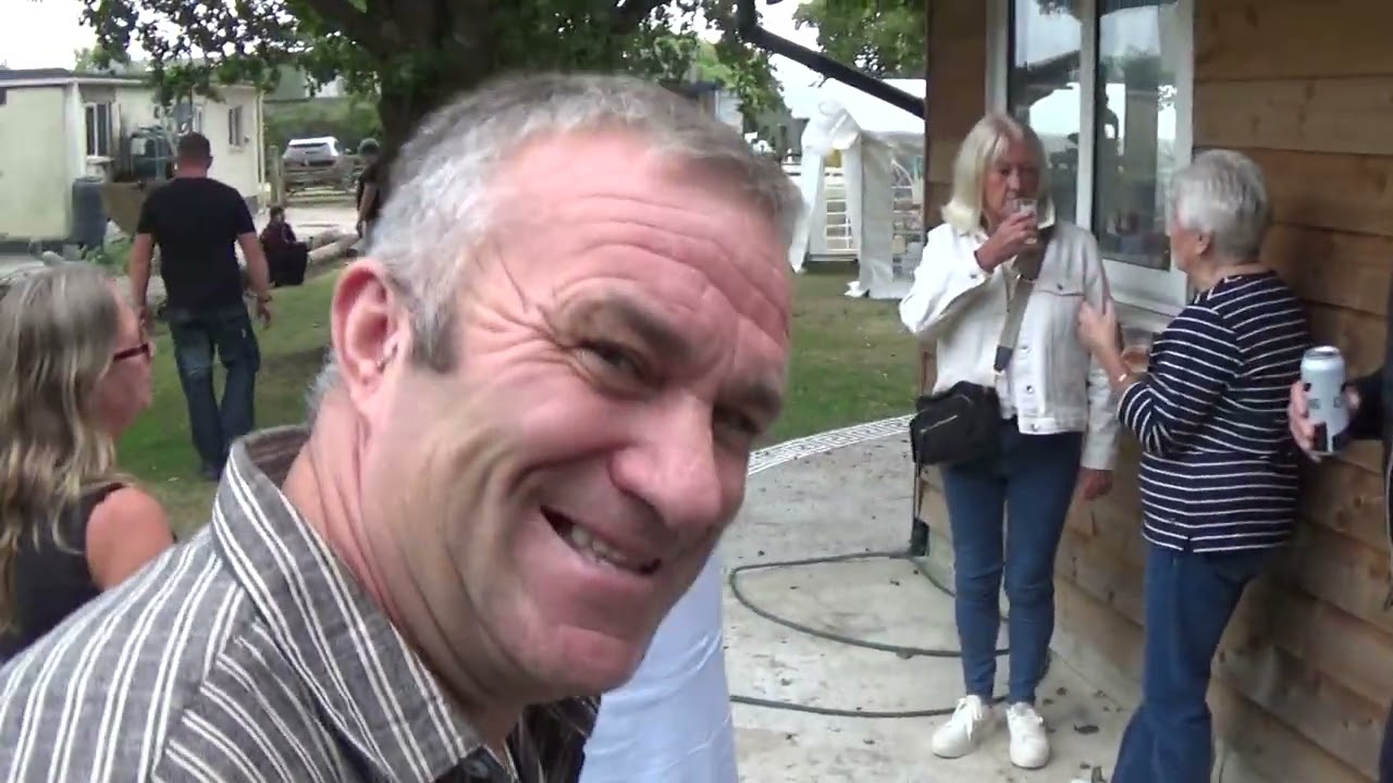 Catering unit conversion of a shipping container