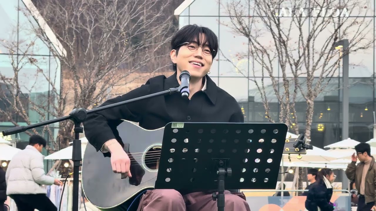 [4K] 260214 테종(Tejong) NEW YEAR 의왕 버스킹 - Don’t Look Back in Anger (cover)