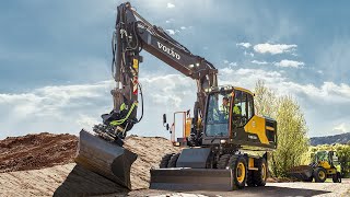 Volvo Wheeled Excavators E-series - Operating instructions - Traveling - 5/10