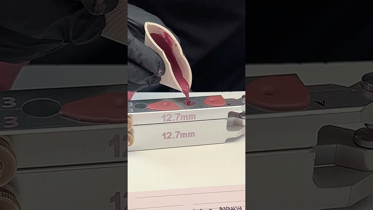 Custom Lipsticks at Lip Lab by Bite! 💄 