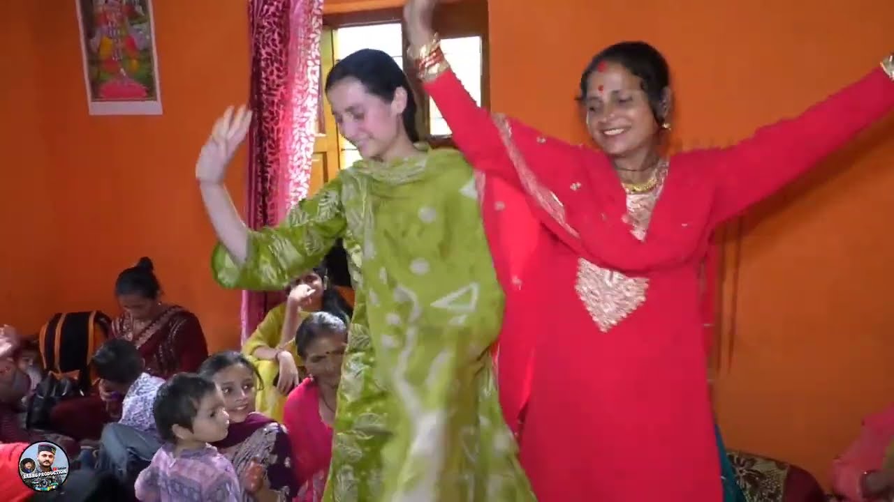 Bhaderwahi Folk Song || Promote Bhaderwah || Marriage Mehfil at Nalthi (Bhaderwah)