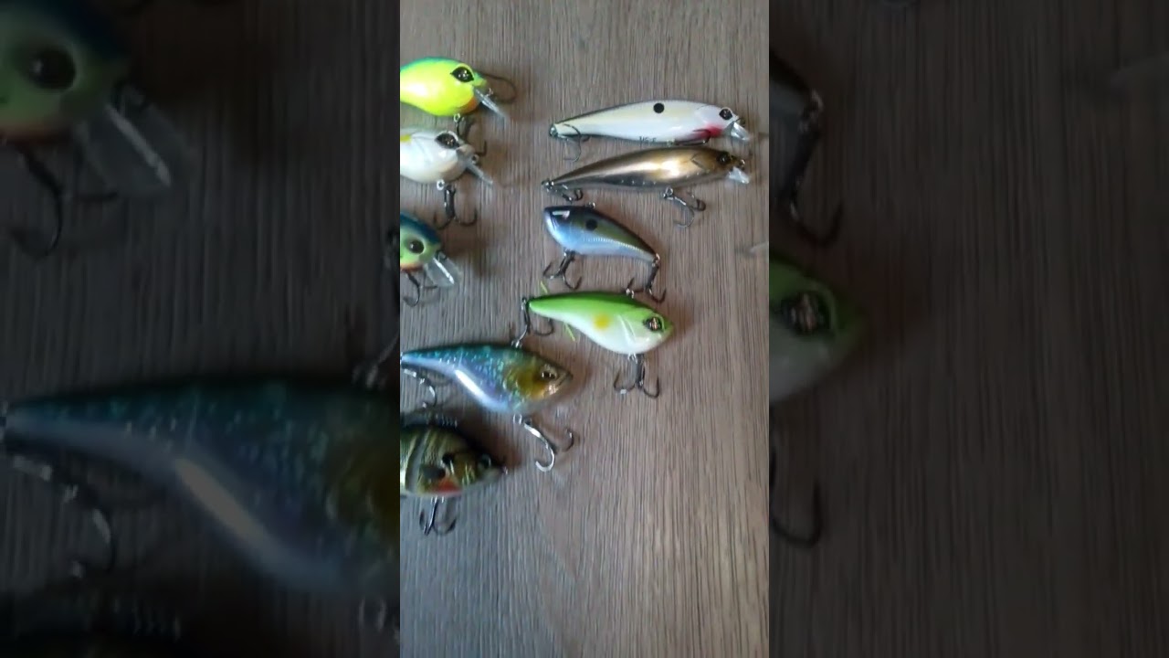 what's inside my tackle bag pt 1