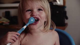 Agnes Eating XVII 4K (FS5, Veydra 35mm MiniPrime)