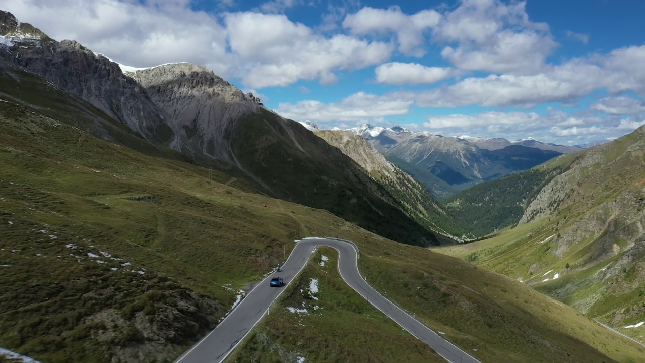 スイス編 ステルヴィオ峠の険しいカーブの先に アルプスの大絶景が広がる Engine Web Youtube