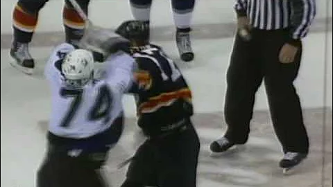 Nick Tarnasky vs Chris Gratton Nov 22, 2006