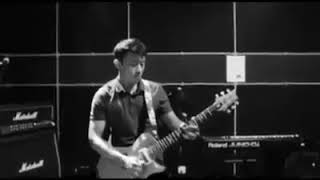 LEBAH-sesal tertinggal