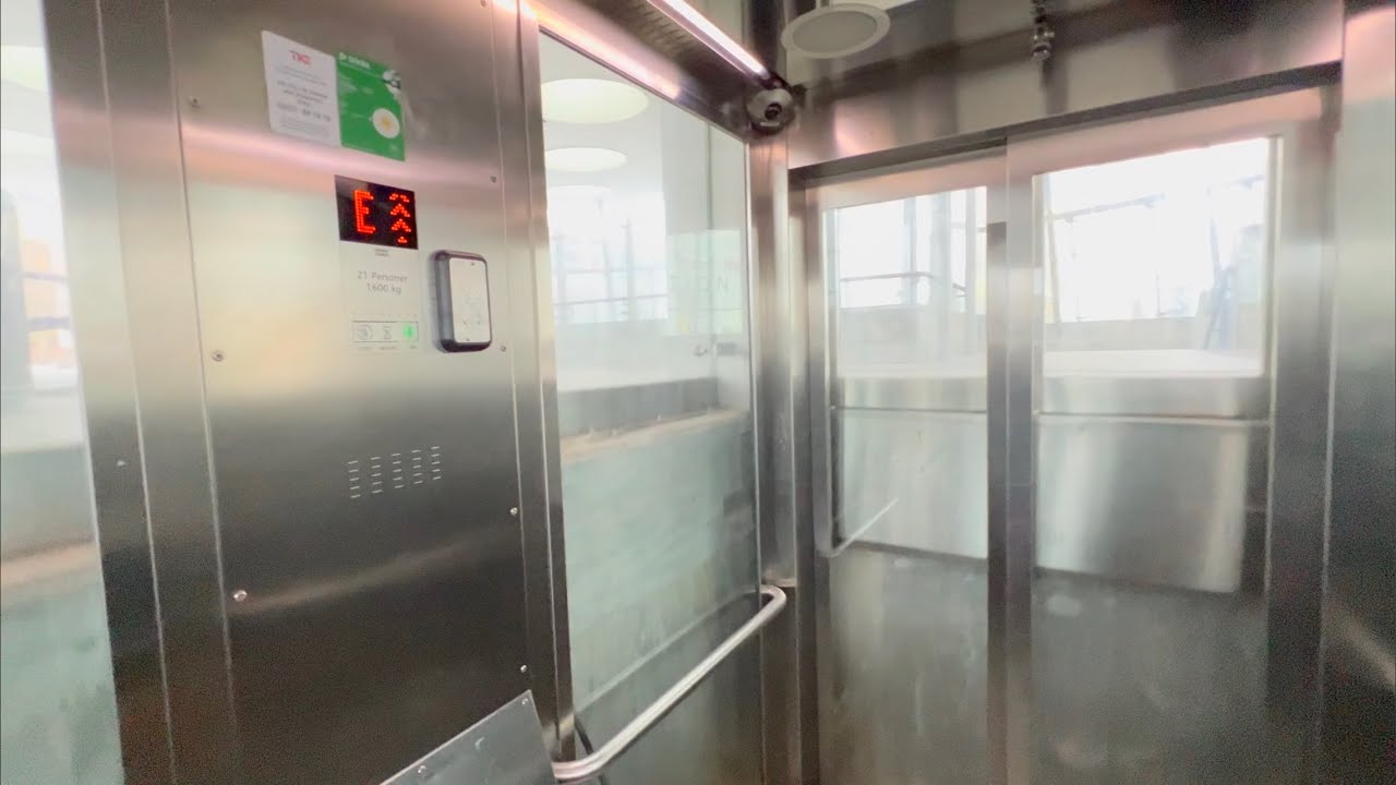 2009 KONE MonoSpace MRL Traction Elevator @ Malmö Hyllie Trainstation, Malmö, Sweden.