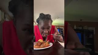 I mean, the food did look good tho.