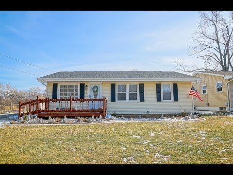 400 Sherwood Park Road, Washington, IL home video tour
