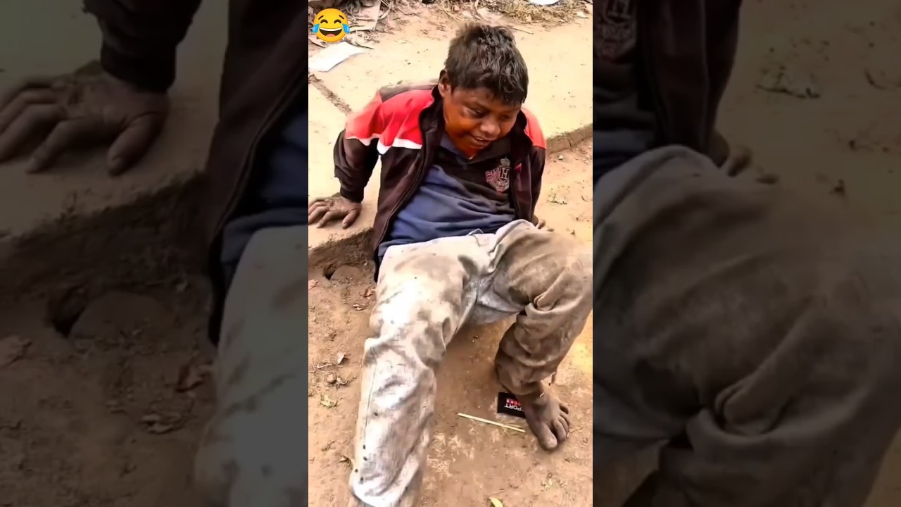 ￼ आ Dhoom भाई Muh धोले || DESI COMEDY REACTION || 