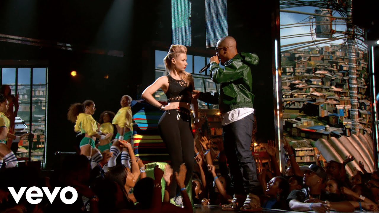 Iggy Azalea & T.I. - No Mediocre/Fancy (Live on BET Awards 2014)