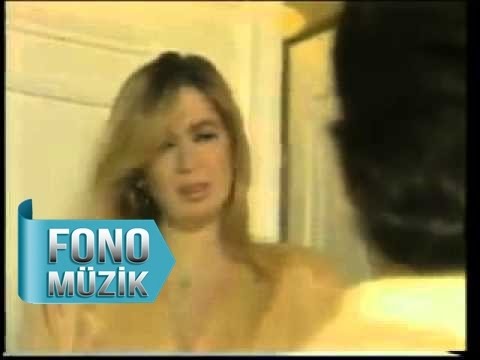 Zerrin Özer - Bırak Ellerimi (Official Video)