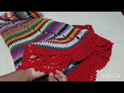 Another project using opened yarn cones. I loved this big rug.