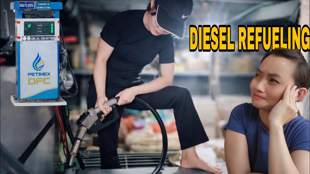 My Boat Ran Out of Fuel in the Middle of the River — Here’s What I Did