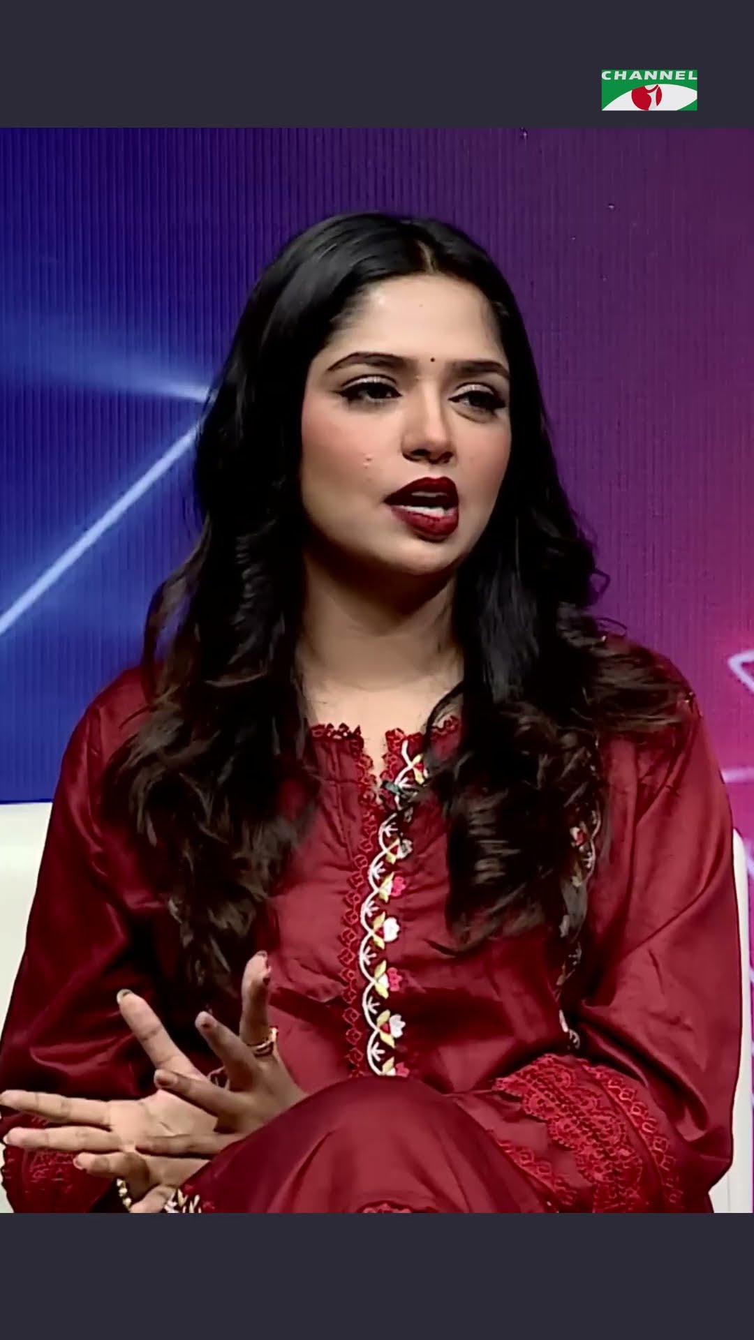 নিলয়কে কেমন লাগে হিমির #reels #himi